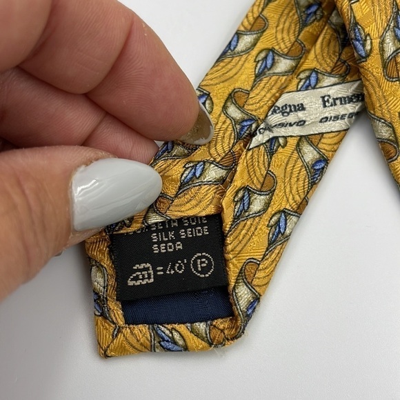 ERMENEGILDO Zegna 100% silk tie - Picture 7 of 8